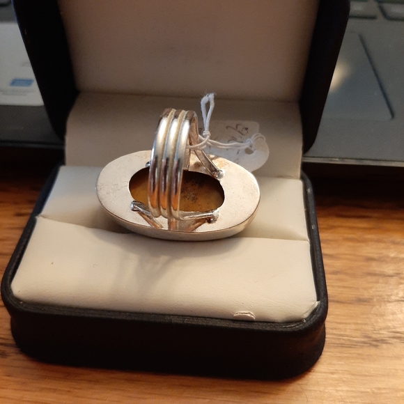 Ladies Jewelry - Picture 3 of 9